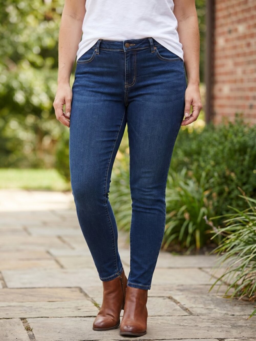 Maurices Mid Rise Skinny Jeans Size XL Short Indigo Curvy Petite Inseam